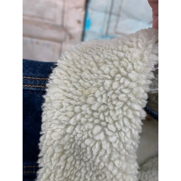 Levi's Blue Jean Jacket with White Sherpa Lining - Picture 6 of 12